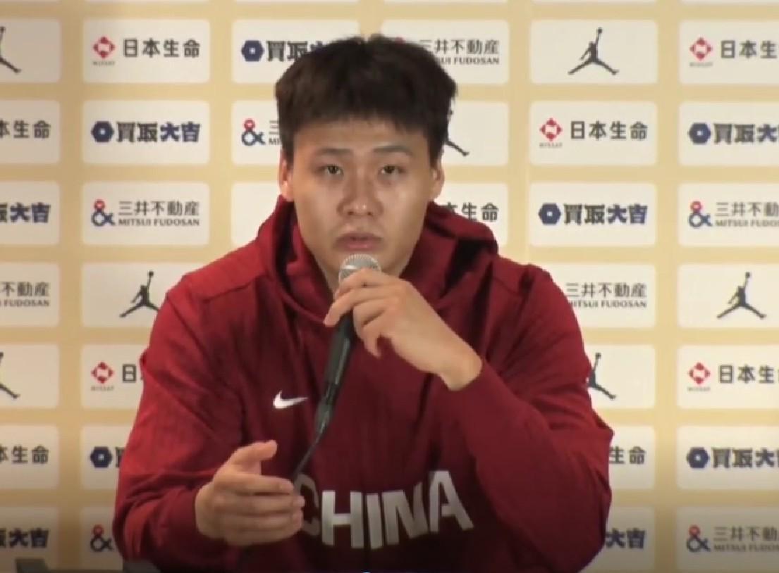 星空体育中国官网-赵睿：两负韩国后队员间有些小埋怨，这场球靠精神翻回来了